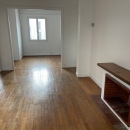 A louer appartement 3 pièces cathédrale