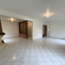 A LOUER maison de 5 pièces prox. CLERES