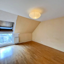 APPARTEMENT AVEC BALCON ET PARKING 