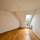 APPARTEMENT AVEC BALCON ET PARKING 