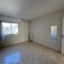 APPARTEMENT AVEC STATIONNEMENT