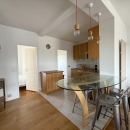 APPARTEMENT TRAVERSANT AVEC VUE DEGAGEE