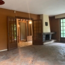 MAISON AVEC PLUS  D'UN HECTARE DE TERRAIN