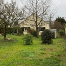 MAISON DE PLAIN-PIED AVEC GARAGE ET JARDIN 