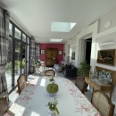 MAISON FAMILIALE AVEC JARDIN ET GARAGES
