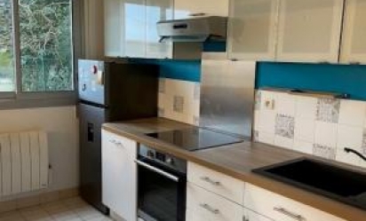 A LOUER APPARTEMENT 2 pièces / proximité clinique St Antoine / limite ROUEN