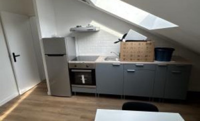 A LOUER APPARTEMENT meublé / ROUEN rue Flahaut 2M