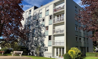 APPARTEMENT AVEC BALCON ET CAVE