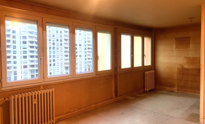 APPARTEMENT AVEC BALCON ET PARKING