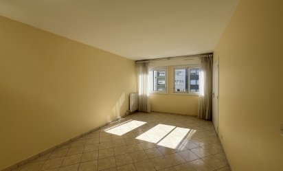 APPARTEMENT AVEC STATIONNEMENT