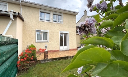 MAISON AVEC JARDIN ET GARAGE