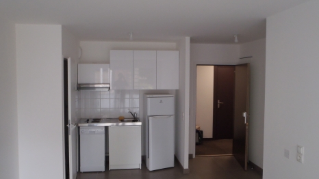 2 pièces A LOUER prox GARE