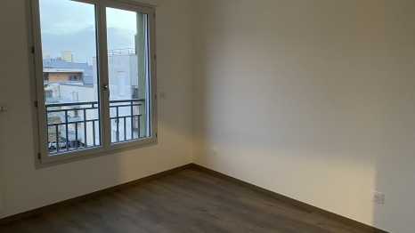 A louer 3 Pièces avec parking proche Clinique Mathilde à ROUEN Rive Gauche Résidence Beau Manoir