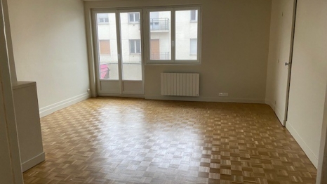 A LOUER 3 pièces ROUEN Gauche 