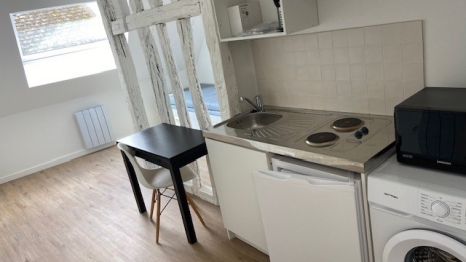 A LOUER A ROUEN SYTIO MEUBLE  prox GARE/ Square Verdrel Rouen 