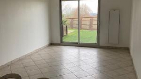 A LOUER APPARTEMENT 2 pièces / proximité clinique St Antoine / limite ROUEN