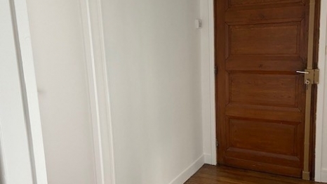 A louer appartement 3 pièces cathédrale