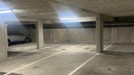 A LOUER PARKING rue Duguay Trouin / ROUEN