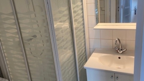 A LOUER studio meublé prox fac de DROIT 