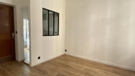 A LOUER STUDIO / ROUEN quartier des antiquaires
