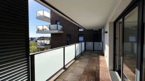 APPARTEMENT T4 AVEC BALCON