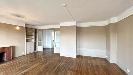 APPARTEMENT AVEC BALCON