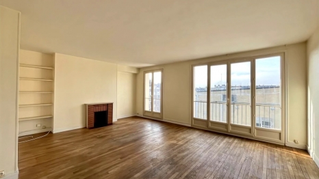 APPARTEMENT AVEC BALCON