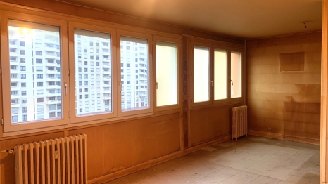 APPARTEMENT AVEC BALCON ET PARKING