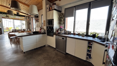 APPARTEMENT AVEC TERRASSE