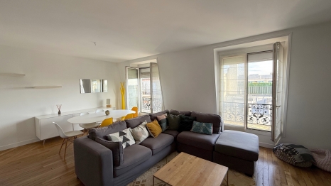 APPARTEMENT TRAVERSANT AVEC VUE DEGAGEE