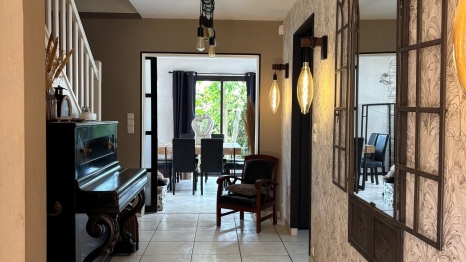 GRANDE MAISON FAMILIALE