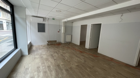 LOCAL COMMERCIAL CENTRE ROUEN