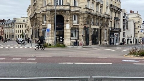 local professionnel A LOUER