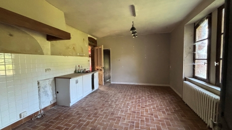 MAISON  FORESTIERE