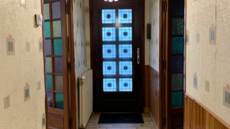 MAISON DE PLAIN-PIED AVEC GARAGE ET JARDIN 