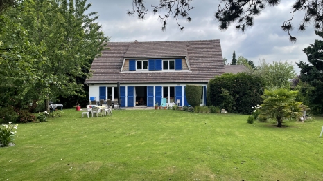 Maison familiale  - Quartier village