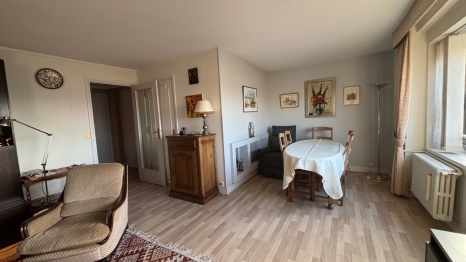 ROUEN APPARTEMENT TRAVERSANT 