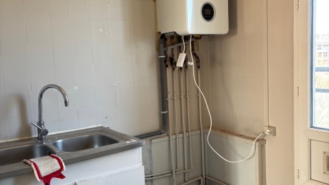 T3 dernier étage vue Seine & Cathédrale